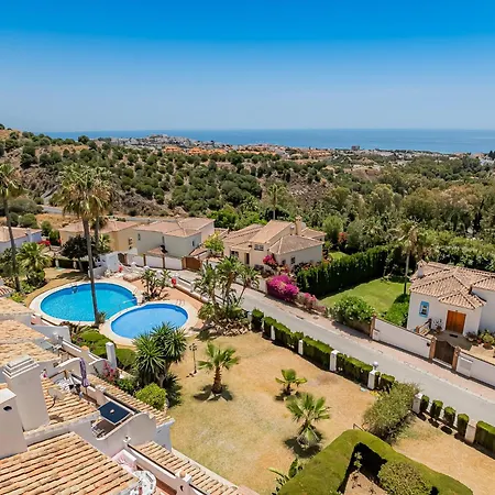 Casa Jone In *